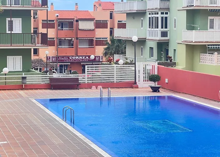 Refugio Playero En Con Piscina Apartament