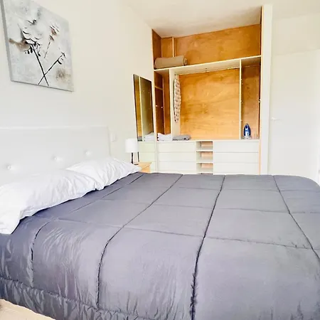 Refugio Playero En Con Piscina كانديلاريا