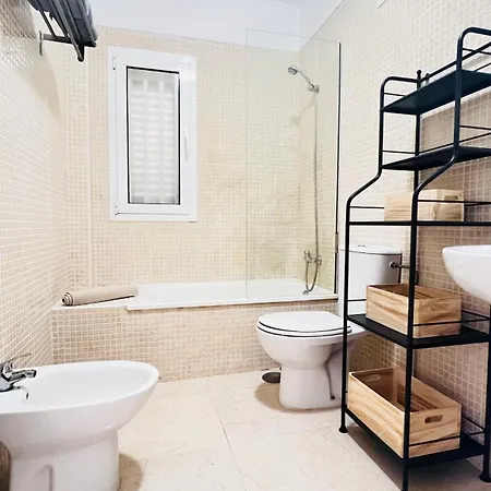 Refugio Playero En Con Piscina * كانديلاريا